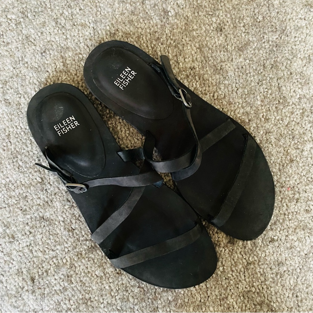Eileen Fisher Leather Strappy Flat Sandals Size 9
